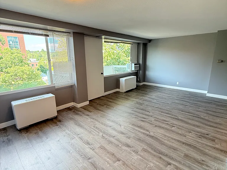 846B Massachusetts Ave #4A — Photo 3