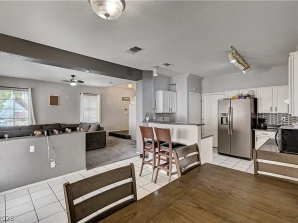 2518 Lord Orville Ct, North Las Vegas, NV 89031