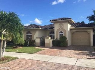 15580 SW 12th Ter, Miami, FL 33194