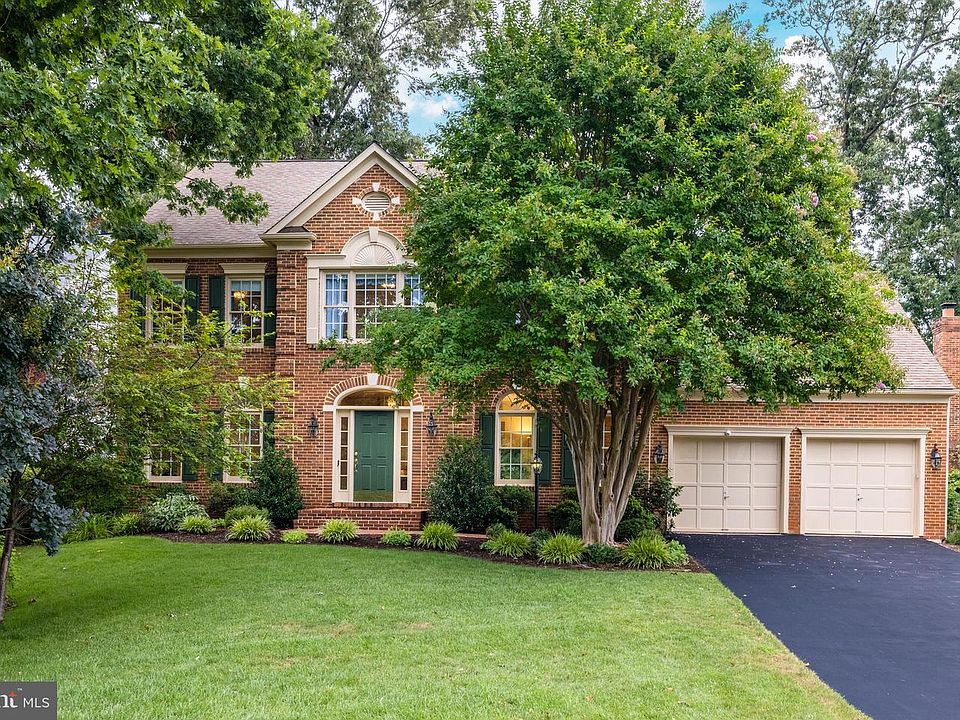 1st image of 13196 Ashvale Dr