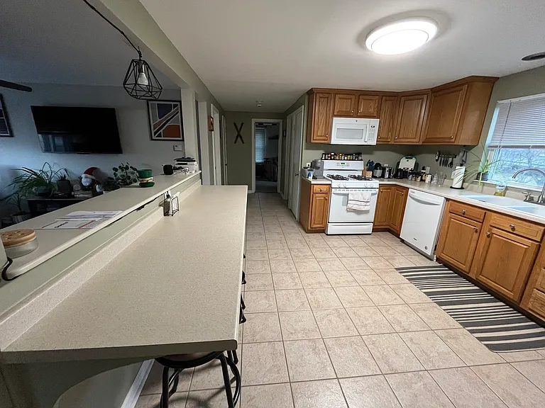 426 Ivyhurst Rd N #UPPER — Photo 4