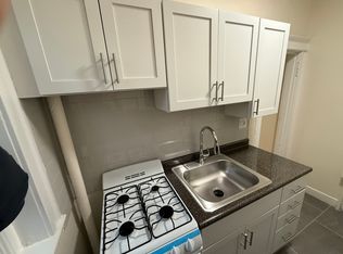 1118 Commonwealth Ave APT 3, Boston, MA 02134