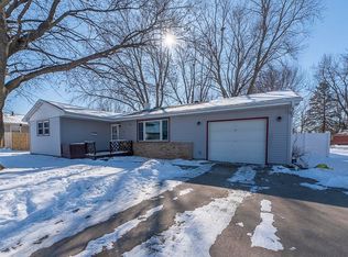 211 Edison Ave, Janesville, WI 53546