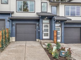 256 NW Mawrcrest Ave, Gresham, OR 97080