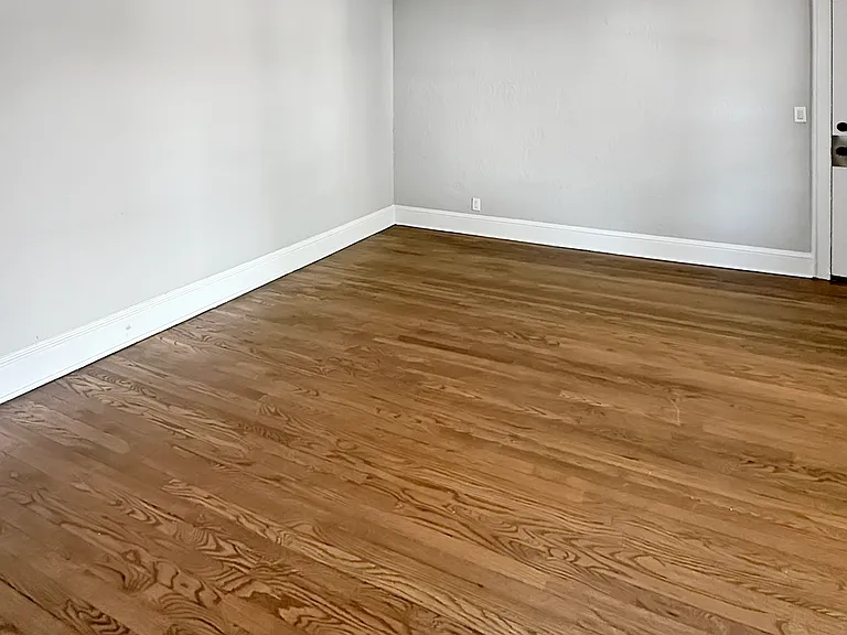 20-22 Lincoln St #3 — Photo 7
