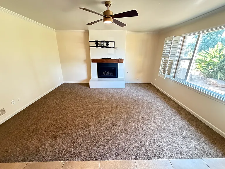 1265 W Pinedale Ave — Photo 2