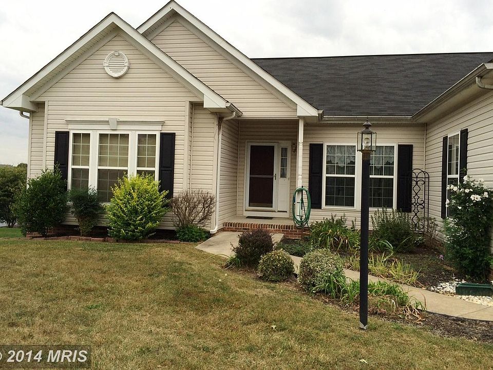 close up view of front of home