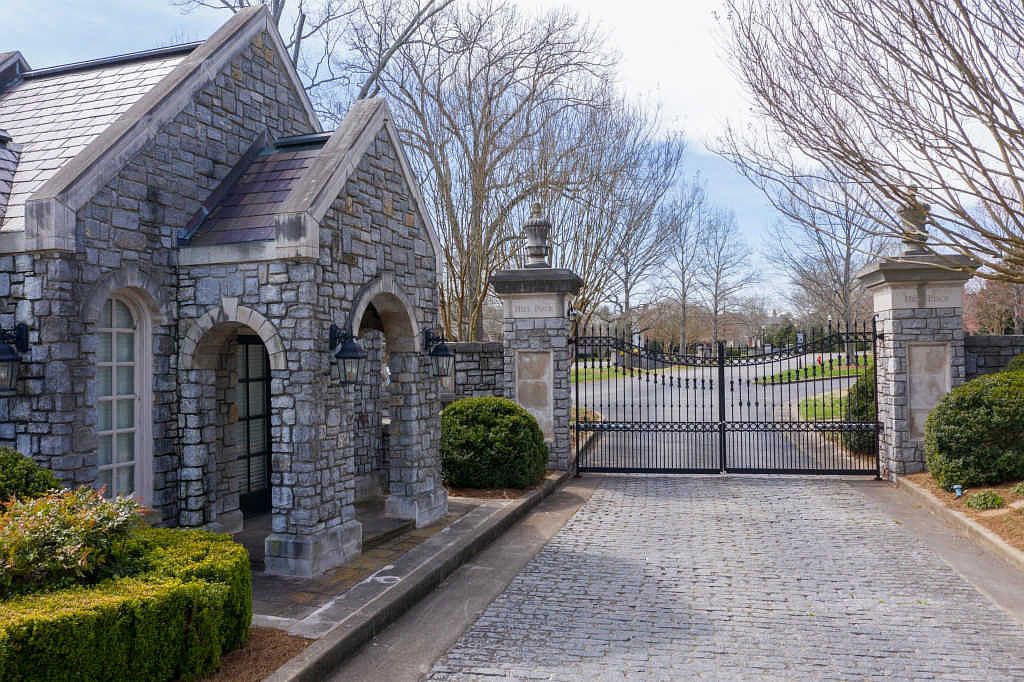 4809 Post Rd, Nashville, TN 37205 | Zillow