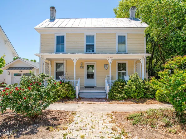 212 Broad Street, Beaufort, NC 28516