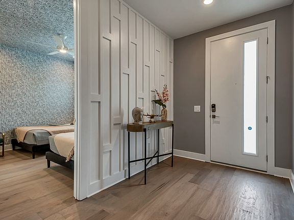 4th image of 2176 Carson St #20