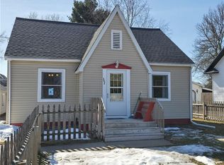 302 Wisconsin Ave, Cameron, WI 54822