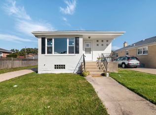 9120 26th Pl, Brookfield, IL 60513