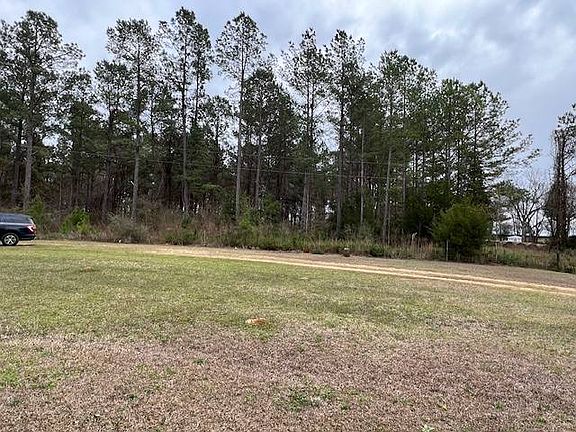 3rd image of 1499 Farrior Rd