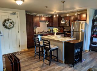 702 S High Point Rd APT 305, Madison, WI 53719