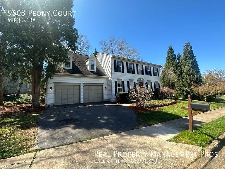 9608 Peony Ct — Photo 1