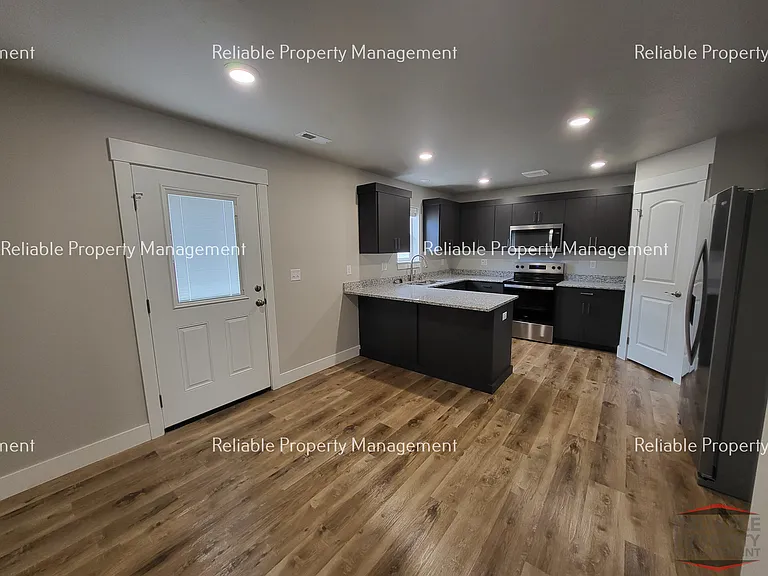2015 Lawrence Ln #1305 — Photo 2