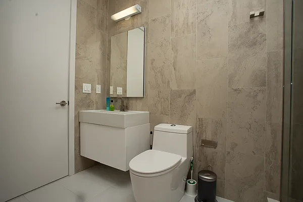 Rented by Blip LLC | media 14