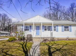 2305 Liberty Rd, Stow, OH 44224