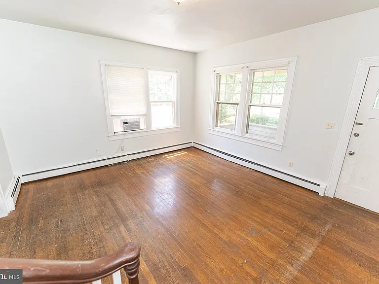 733 Camden Ave #B — Photo 11
