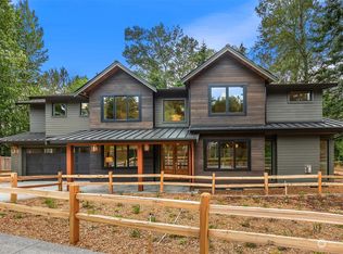 9705 110th Ave NE, Kirkland, WA 98033