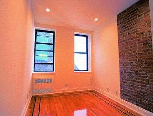 Rented by JM Preston Properties LLC | media 32