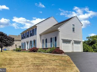 19 Hunt Pl, Mechanicsburg, PA 17050