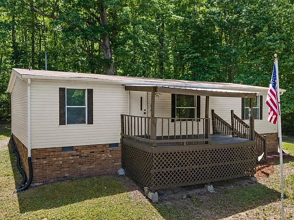 2nd image of 1111 Stoney Mountain Rd