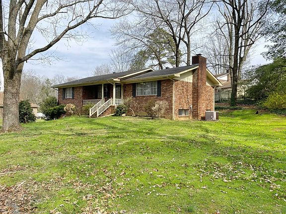 3rd image of 1416 Blackwell Dr