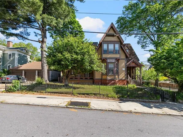 118 Williams St, Providence, RI 02906