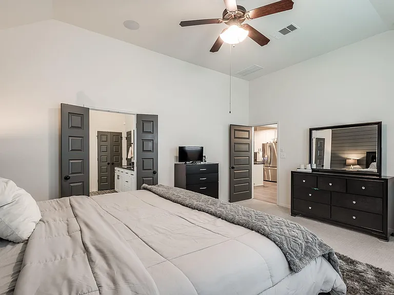 14231 Angelina Dr — Photo 22