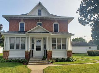 605 Main St, Elgin, IA 52141