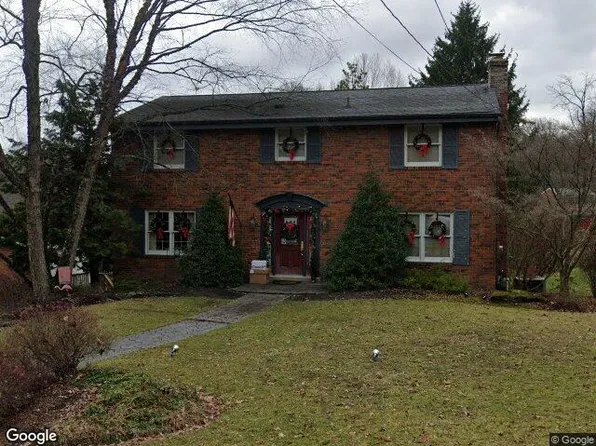 31 Buena Vista Dr, Delmont, PA 15626