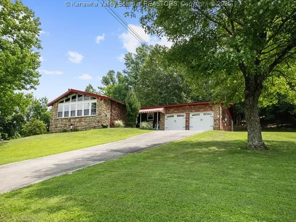 105 Piedmont Rd, Hurricane, WV 25526