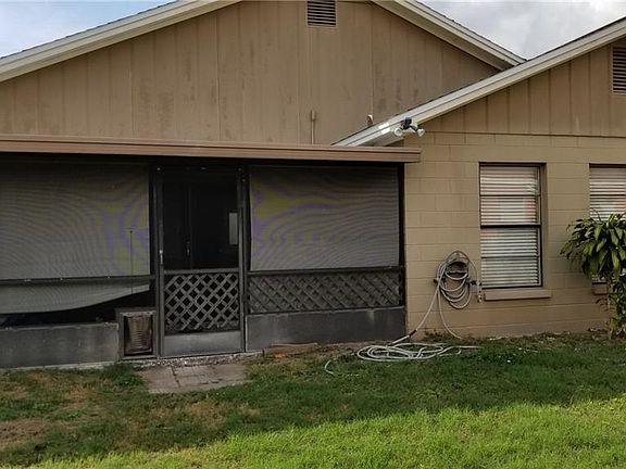 4th image of 11903 Cedarfield Dr
