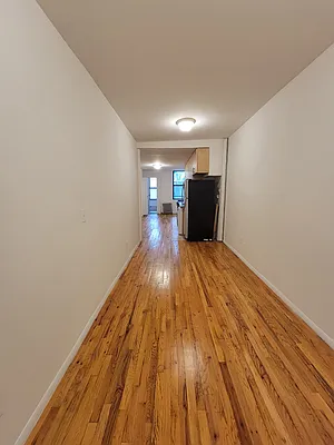 Rented by Avenues Real Estate | media 14