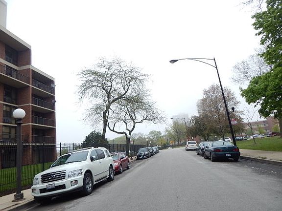 2nd image of 2921 S Michigan Ave APT 508