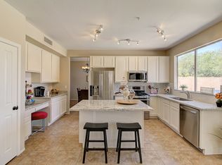 10196 E Meadow Hill Dr, Scottsdale, AZ 85260