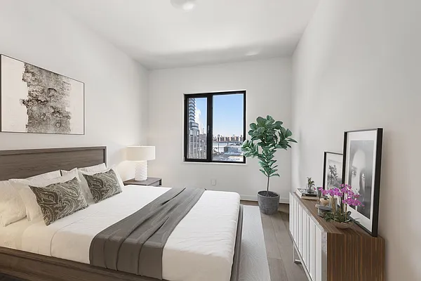 Sold by Nest Seekers International | media 15