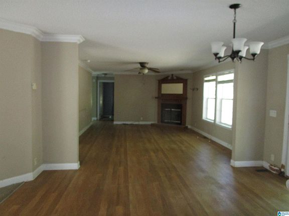 2nd image of 133 Oak Hill Dr