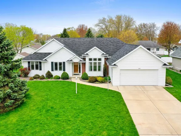 840 E Saint Joseph St, Green Bay, WI 54301