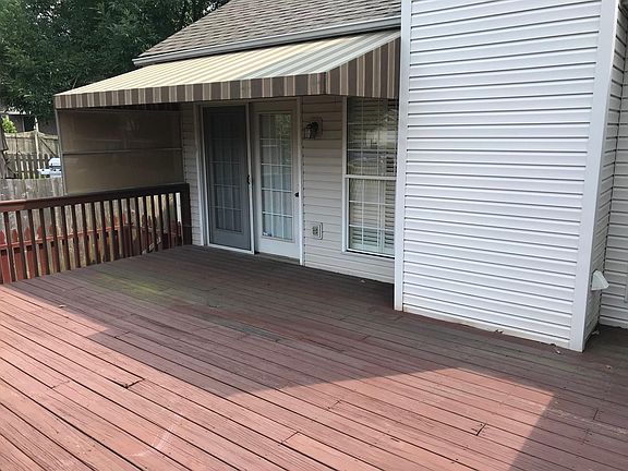 Private deck