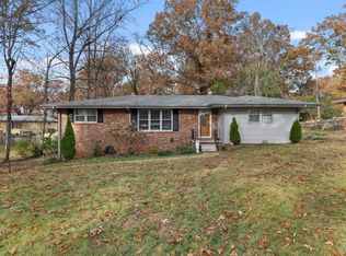 1605 Winston St, Florence, AL 35630