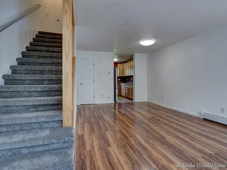 9220 Glenn Haven Dr #8 — Photo 4