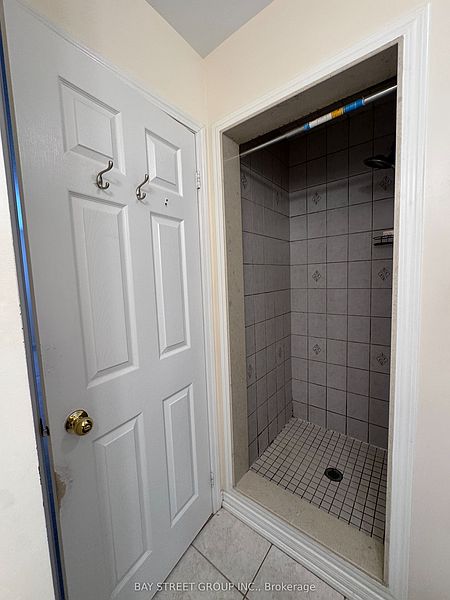Burlington House for rent - 4 Bedrooms — photo 21