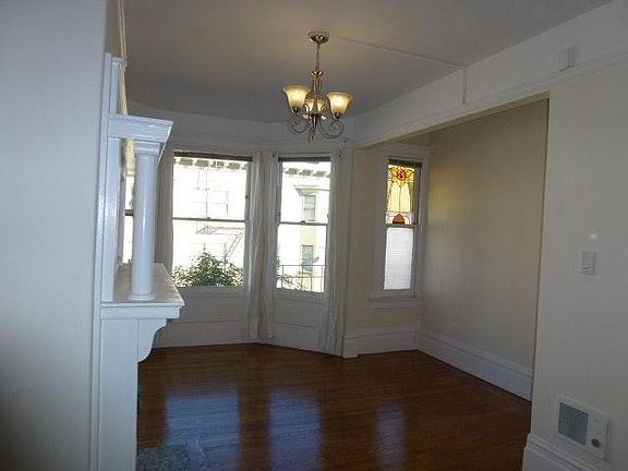 4th image of 2539 Polk St APT 10