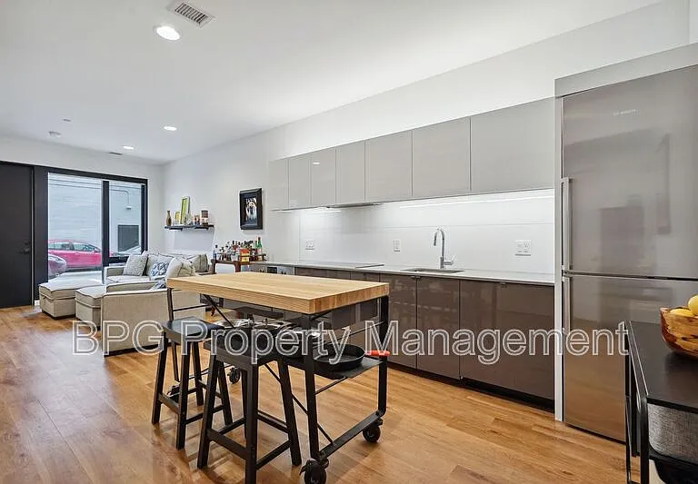 57 N St NW #127 — Photo 1