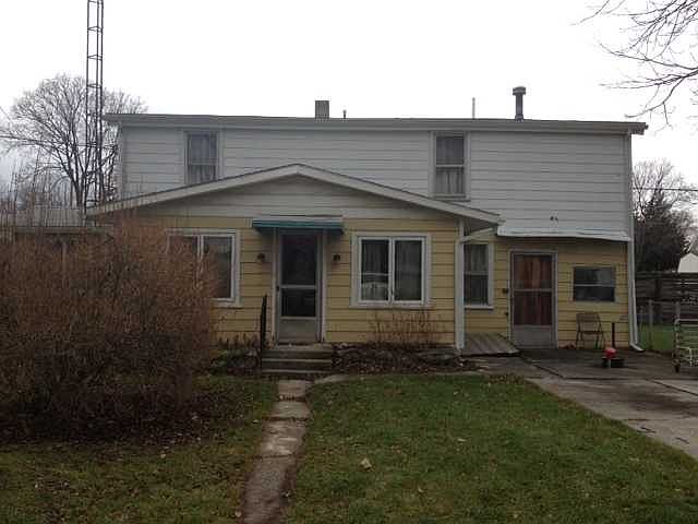 1st image of 814 Anderson St