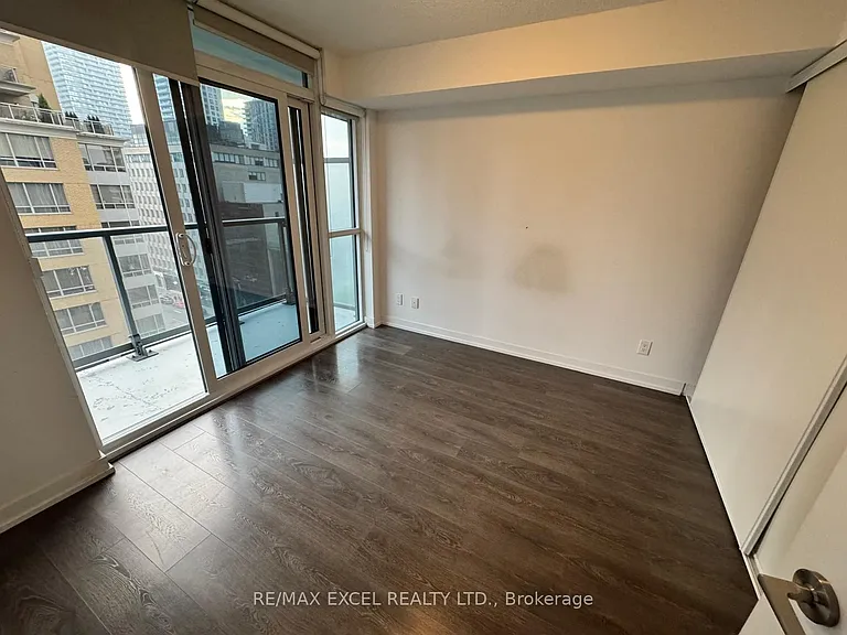 125 Redpath Ave #1007 — Photo 8