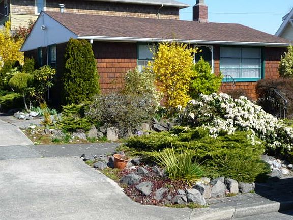 2 bedroom cottage in N Admiral