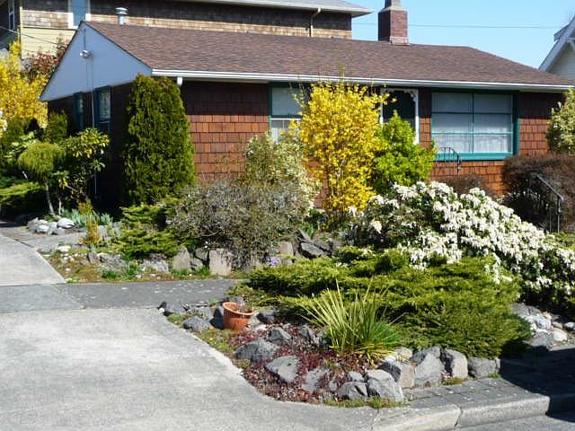 2 bedroom cottage in N Admiral